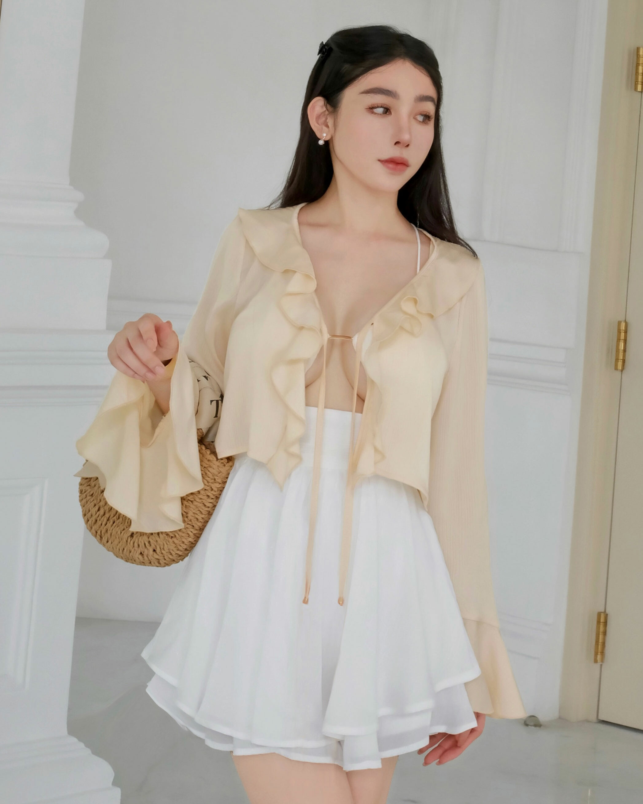 訂製-甜美法式喇叭袖荷葉罩衫