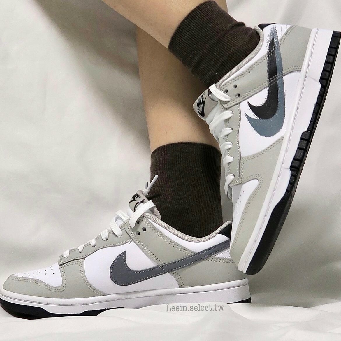 Nike Dunk Low Spray Paint Swoosh 潑墨雙勾 灰白 噴漆 休閒鞋