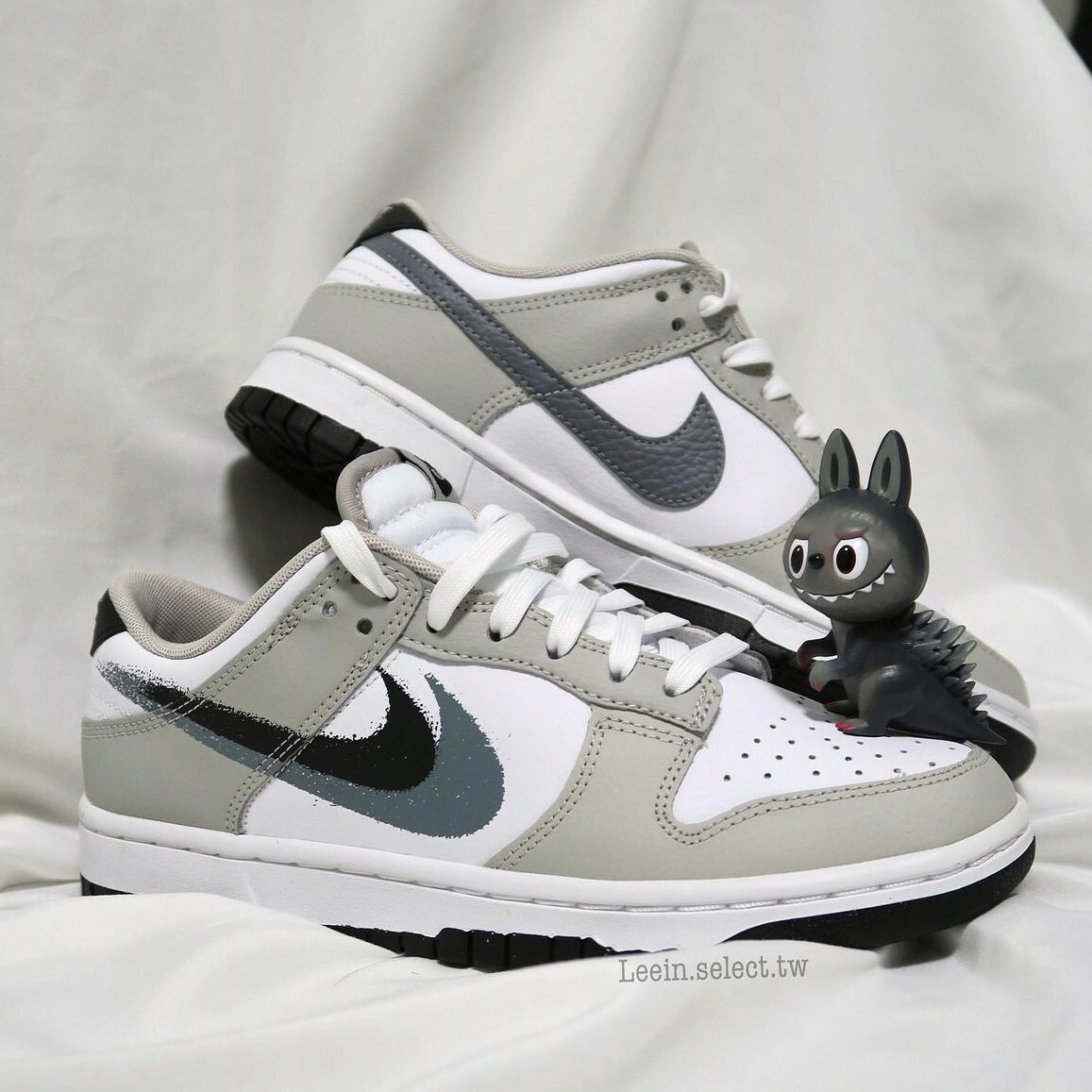 Nike Dunk Low Spray Paint Swoosh 潑墨雙勾 灰白 噴漆 休閒鞋