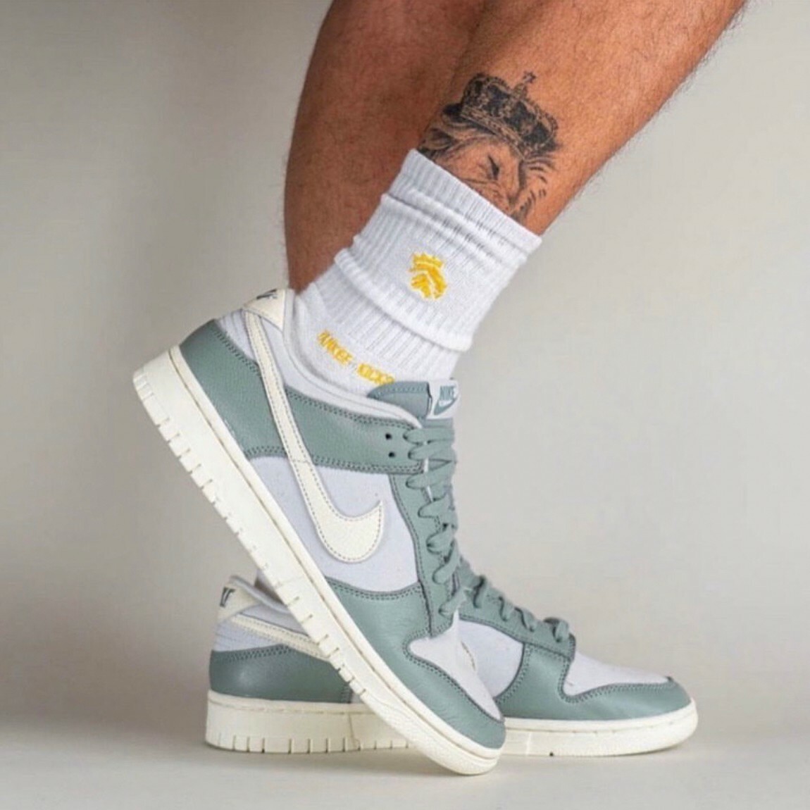 Nike Dunk Low "Mica Green" 雲母綠 灰綠 奶油底 休閒鞋 男鞋