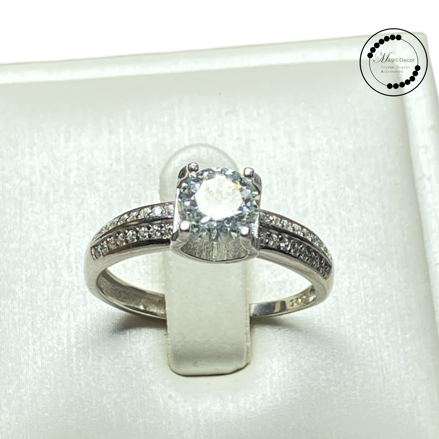 （孤品男裝）1卡牛頭款莫桑全銀開口戒指