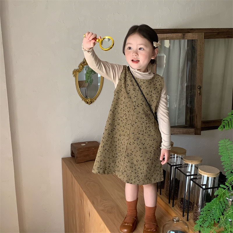 四色甜美木耳上衣