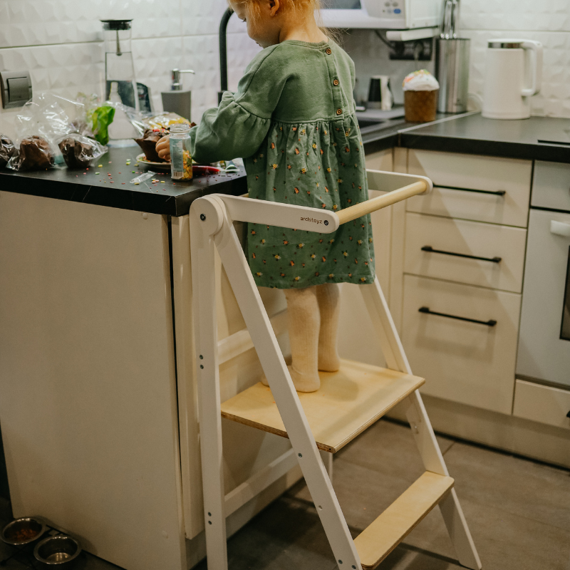 牛奶白 | LELEKA樂樂咖 輕薄款兒童學習梯