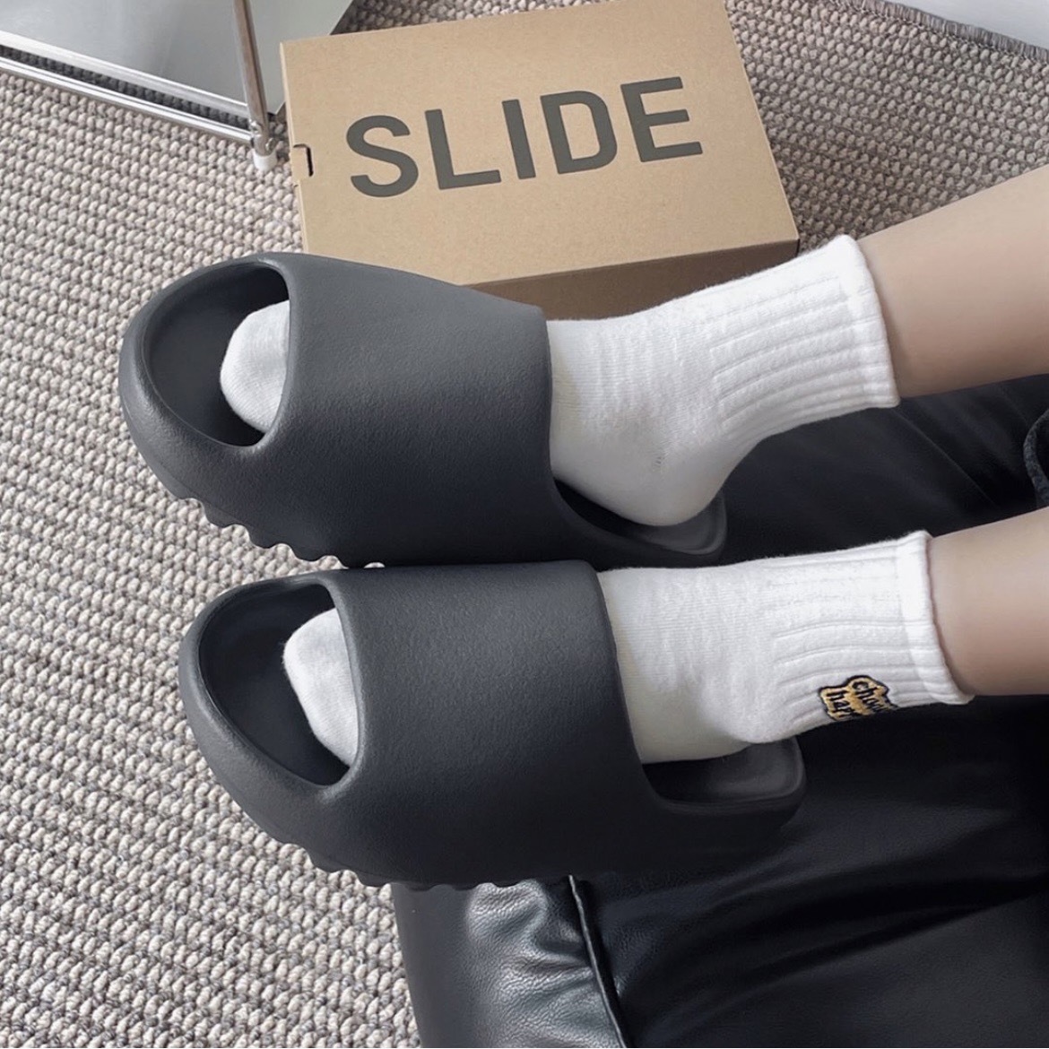 【代購】 Adidas Yeezy Slide "GRANITE"  岩石灰 防水拖鞋 ID2350