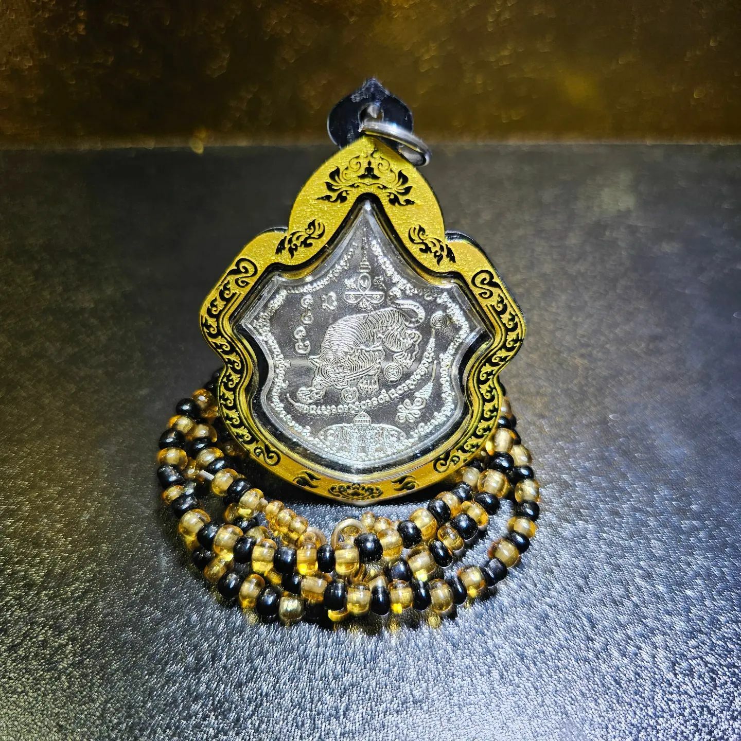 龍婆拉卡-咬劍虎