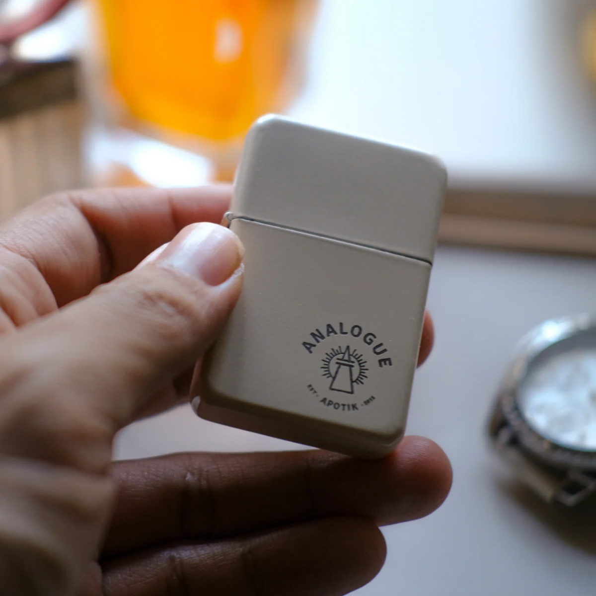 Analogue - 極限 固體香水香膏（Omegha / Zippo 打火機造型特別版）