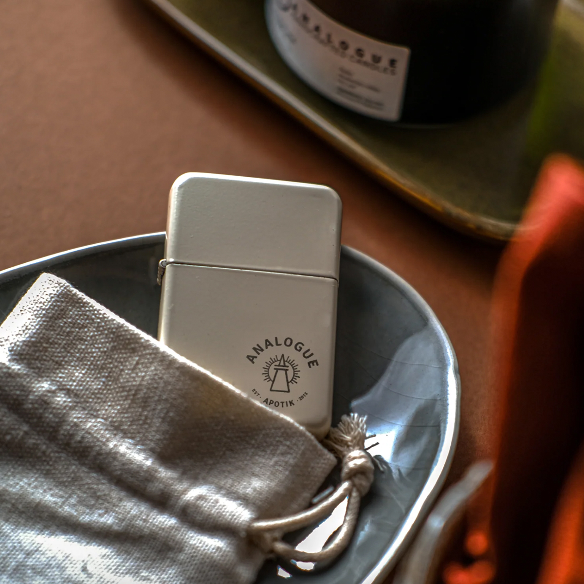 Analogue - 極限 固體香水香膏（Omegha / Zippo 打火機造型特別版）