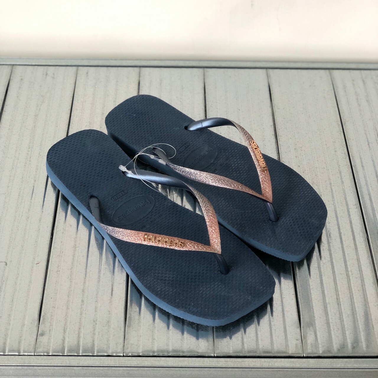 Havaianas 哈瓦仕 Slim Square Glitter Flip Flops 拖鞋 夾腳拖 方頭 漸層藍 女款 4148102-0089W