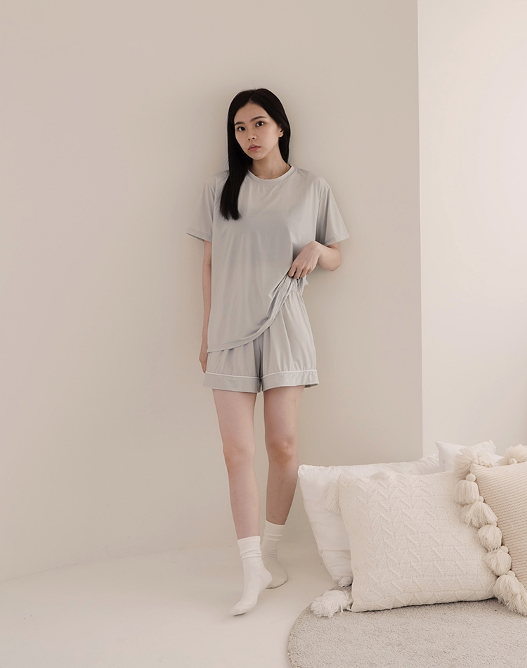 柔滑涼感睡衣 (灰)
