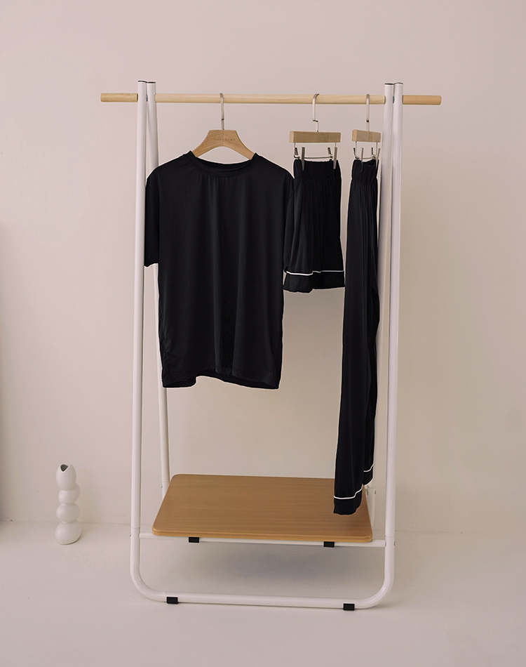 柔滑涼感睡衣 (黑)