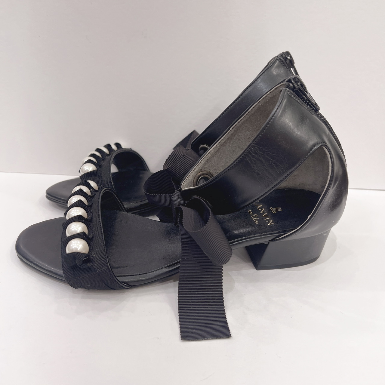 Lanvin珍珠蝴蝶結涼鞋