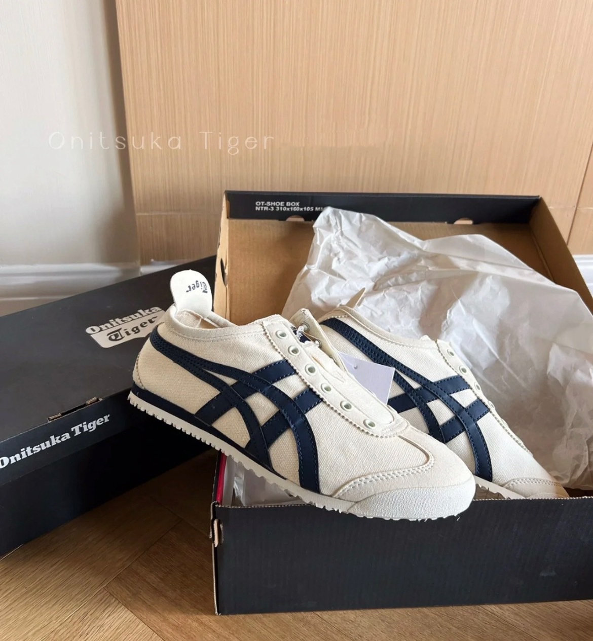 Onitsuka Tiger 鬼塚虎 米白