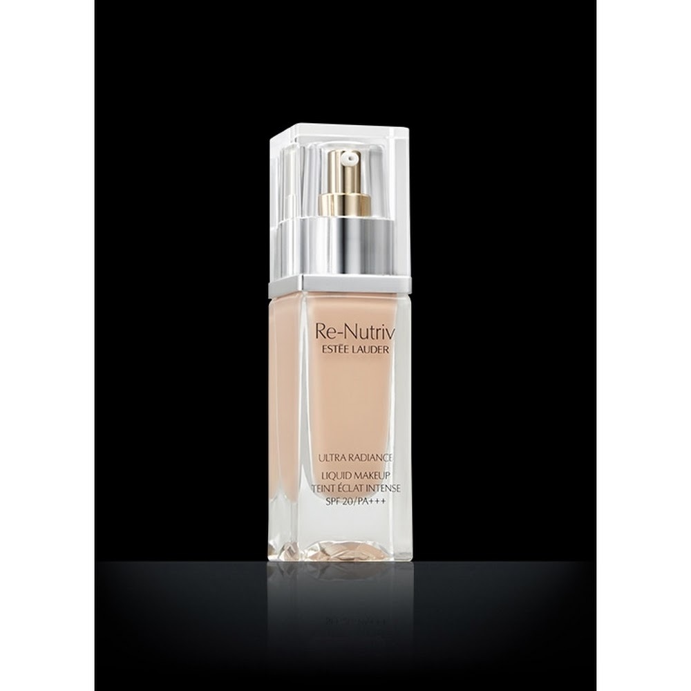 Estee Lauder - Re-Nutriv 極緻鑽亮粉底液SPF20(PA+++