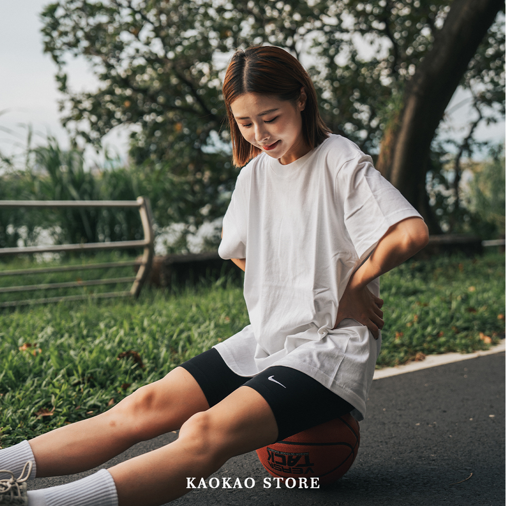 Nike Sportswear  女款刺繡小勾單車褲【CZ8527】