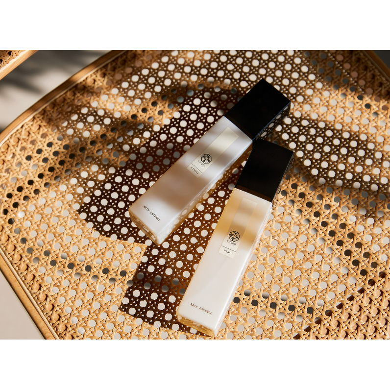 MONOCO - <檜木浴>沐浴精華露 245G｜KITOWA