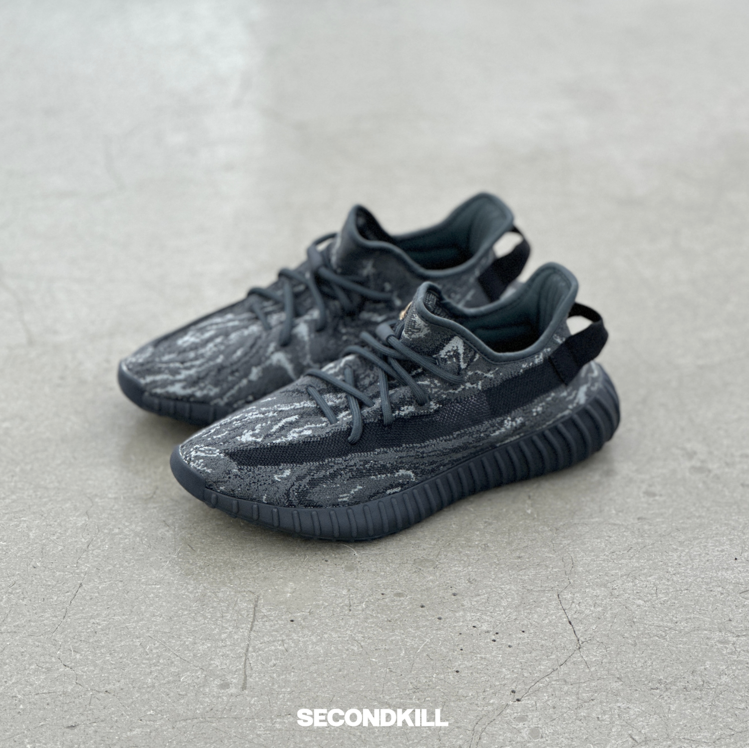 Adidas Yeezy 350V2 MX Dark Salt l ID4811