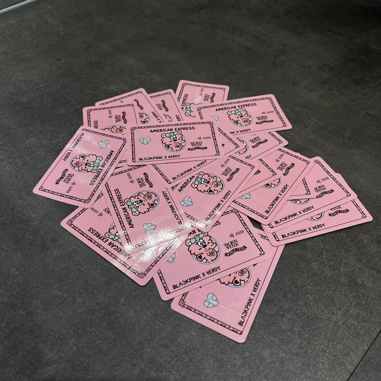 BlackPink x Verdy AmEx Sticker 聯名款 紐約限定 美國運通 卡貼 貼紙