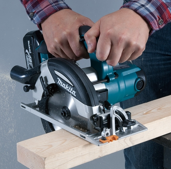 "MAKITA"牧田牌 充電式電圓鋸 165mm(鋰18V)