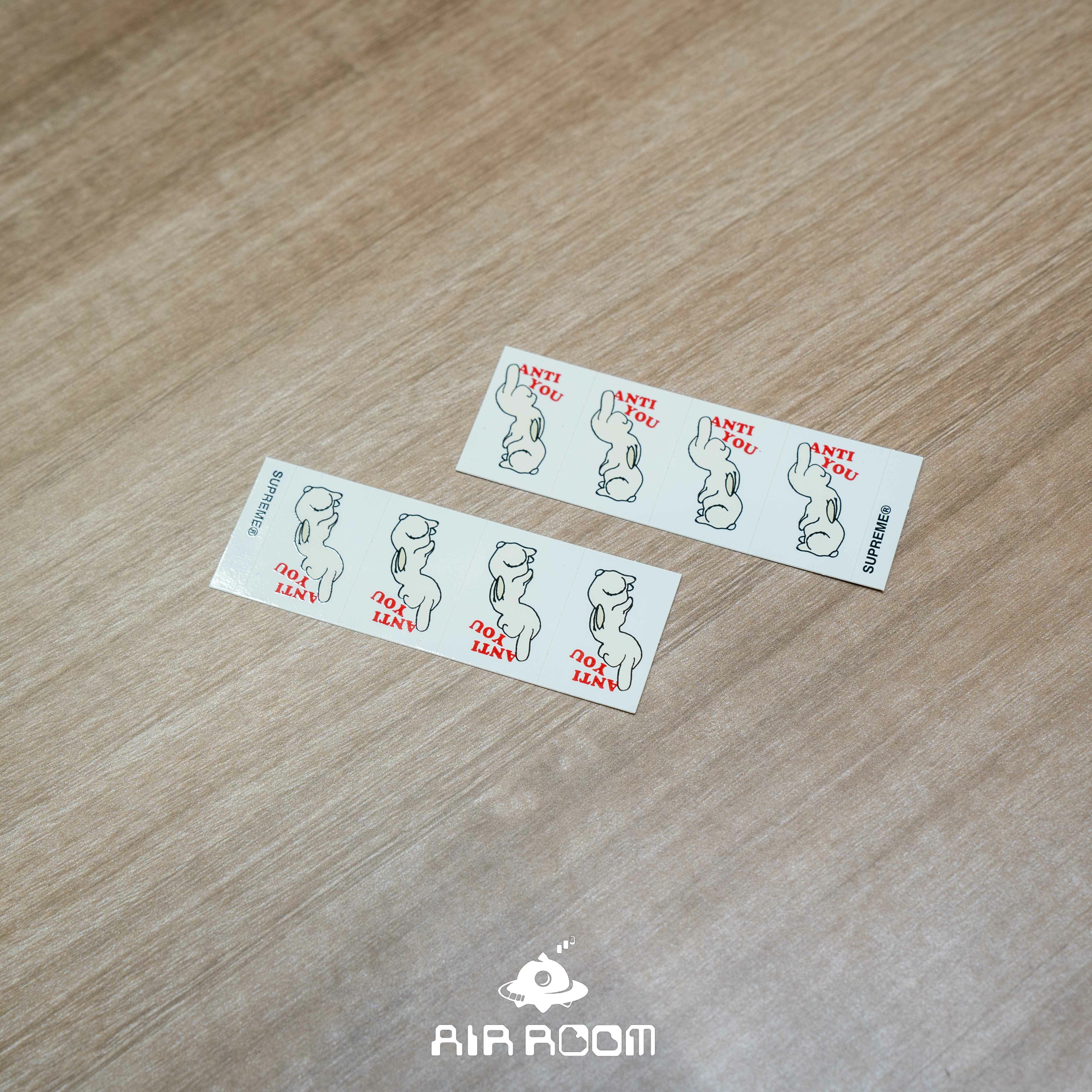 SUPREME UNDERCOVER ANTI YOU 聯名 貼紙 現貨