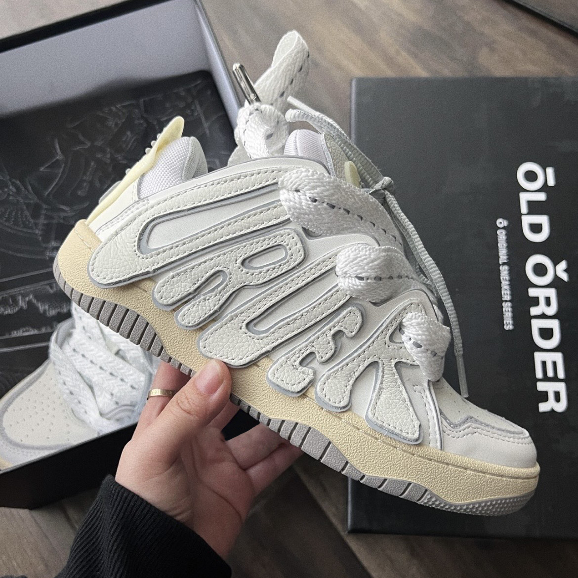 OLD ORDER SKATER 001 OG 骨白 小眾款 O2120666