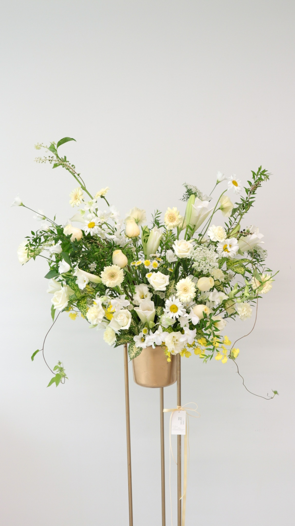 RUNI Flowers-高架花籃 白綠色系