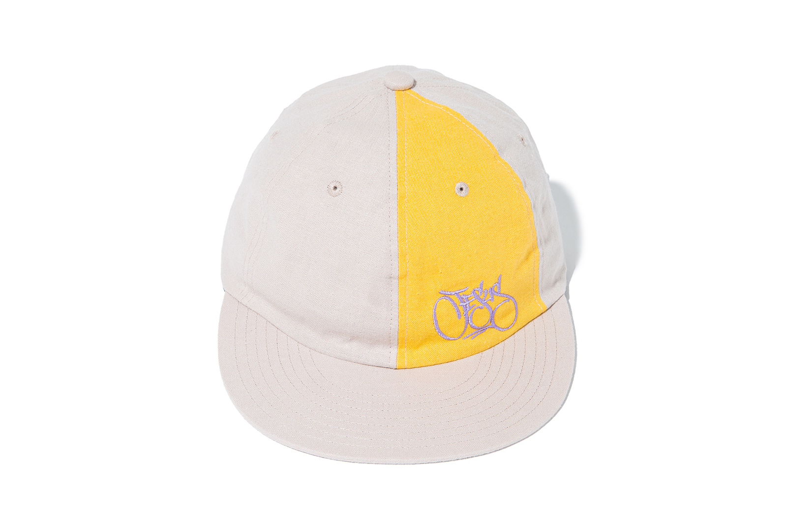 Chocolate Jesus ''TAG LOGO 6 PANEL CAP'' (Pink)