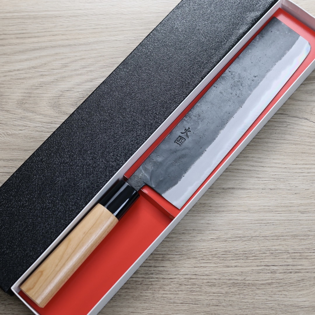 新品未使用　白紙鋼　境志泰　作　「火国」 菜切　210ミリ チェリー柄 境志泰火國菜切210mm 白紙鋼黑打