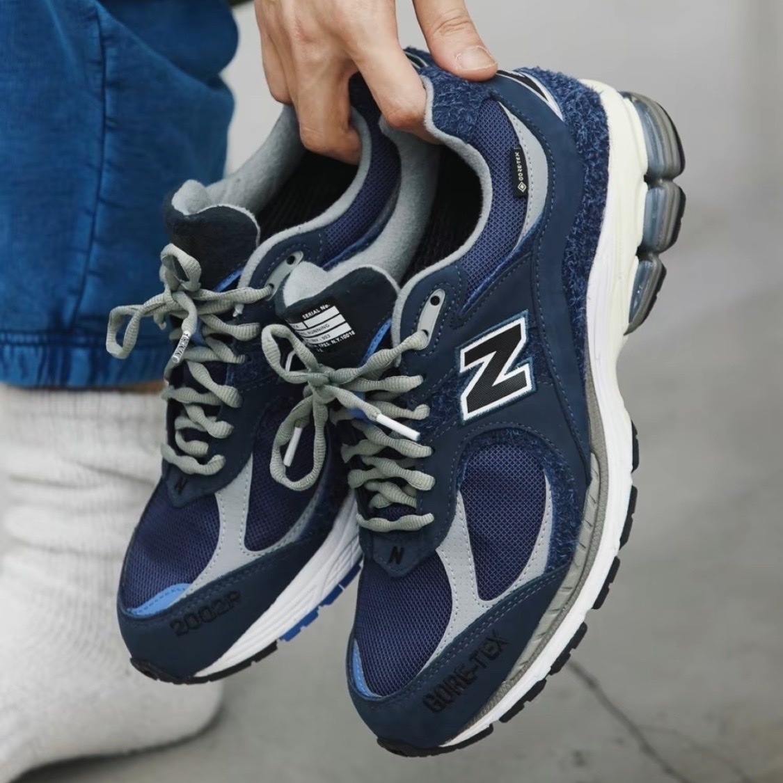 New Balance 2002R x N.hoolywood x Invincible 藍 M2002RXH