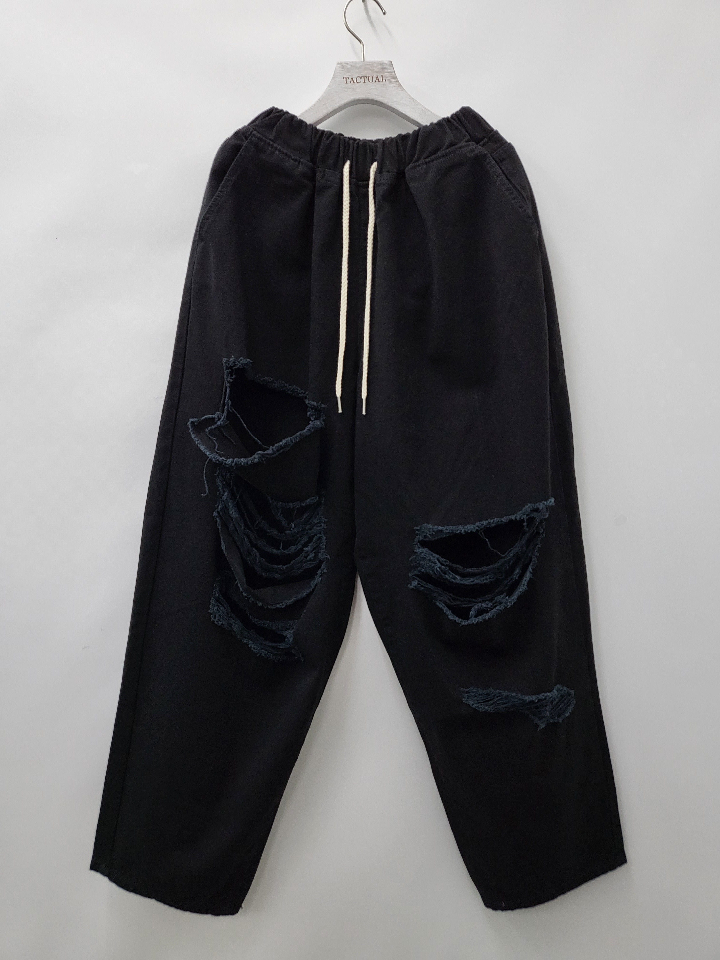 破洞鬆身牛仔褲 P2586