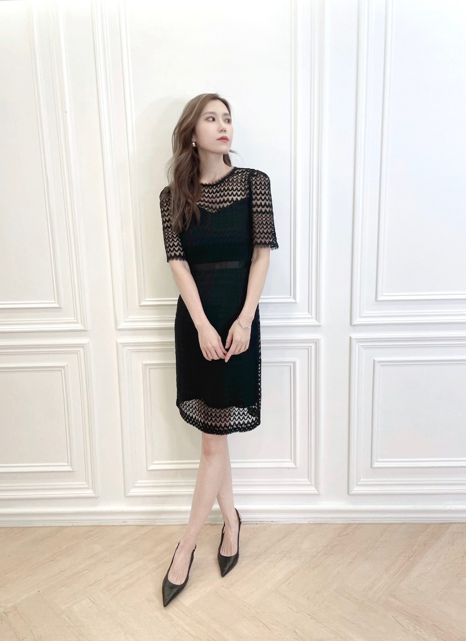 透膚紋理短袖黑洋