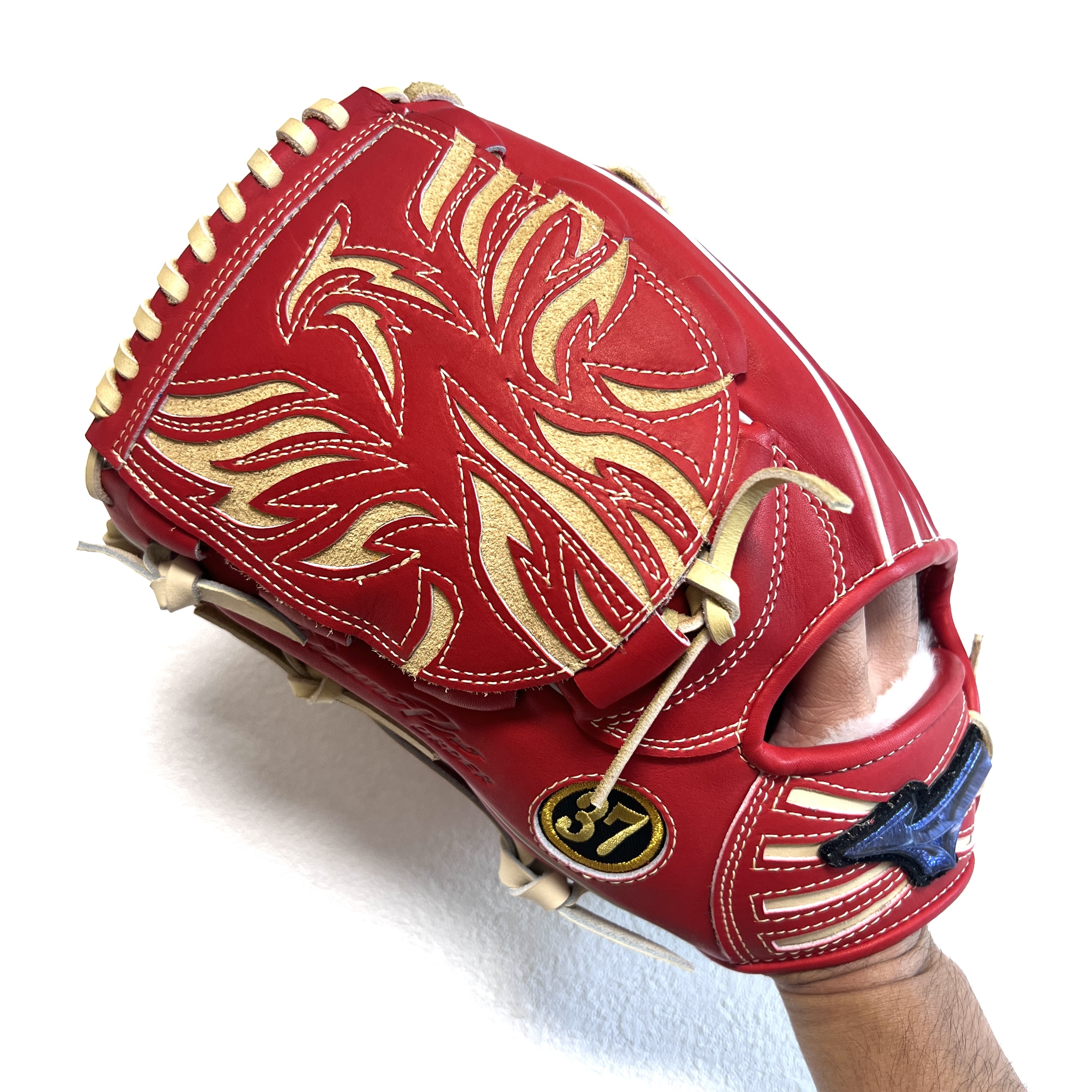 系列：MizunoPro 硬式order Model：田中将大配色：レッド62/ブロンド80