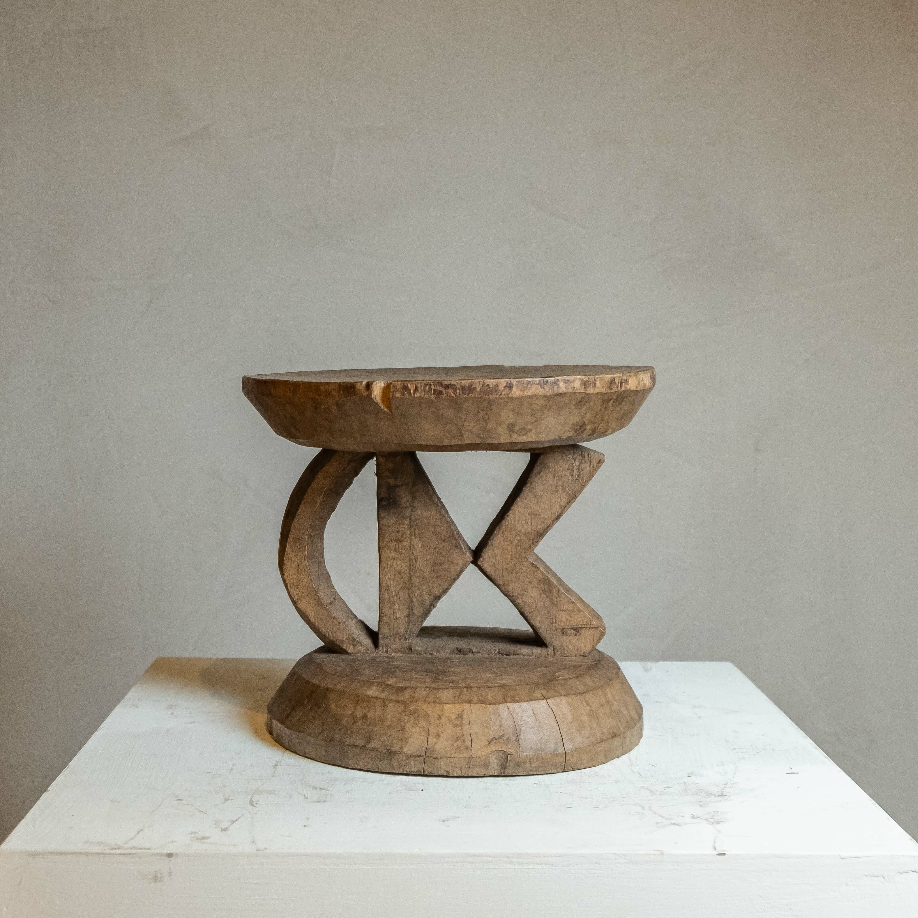 東加族木凳｜辛巴威