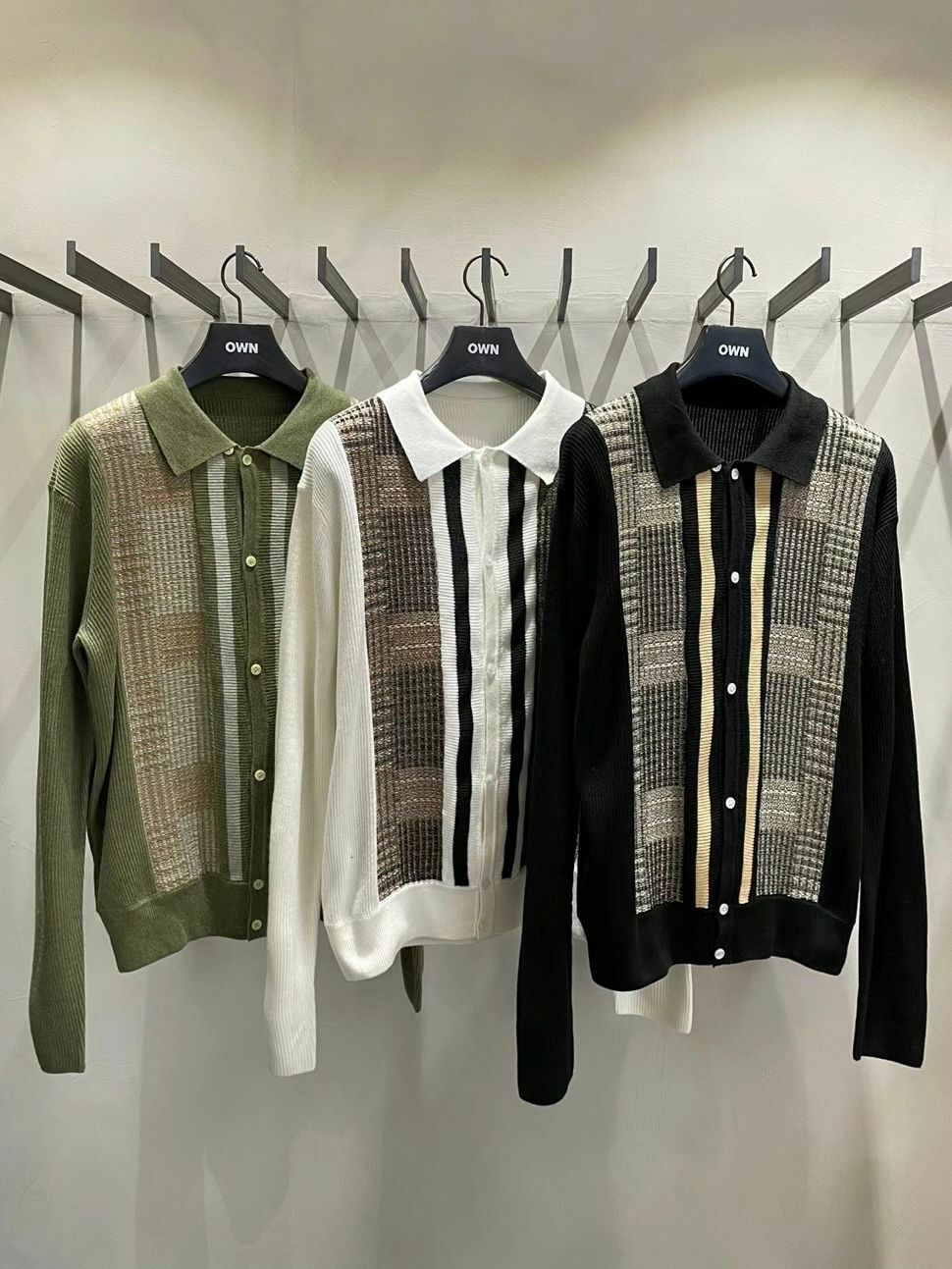 恤衫領格仔開胸針織外套 OWN-021JK