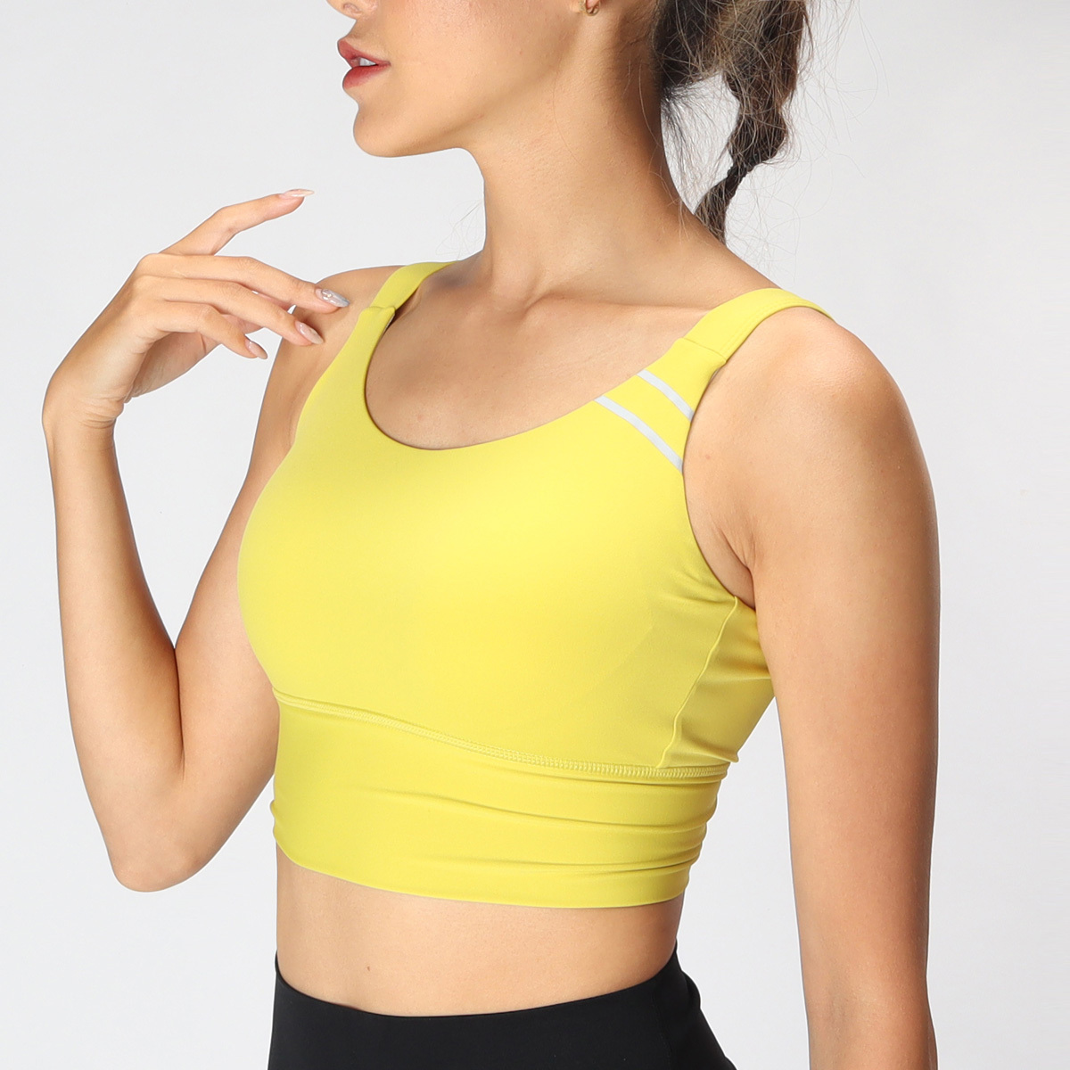 運動內衣,瑜珈內衣,跑步內衣,背扣內衣,瑜珈背心,跑步背心,含罩杯背心,機能短袖,跑步上衣,運動短袖,健身上衣,重訓上衣