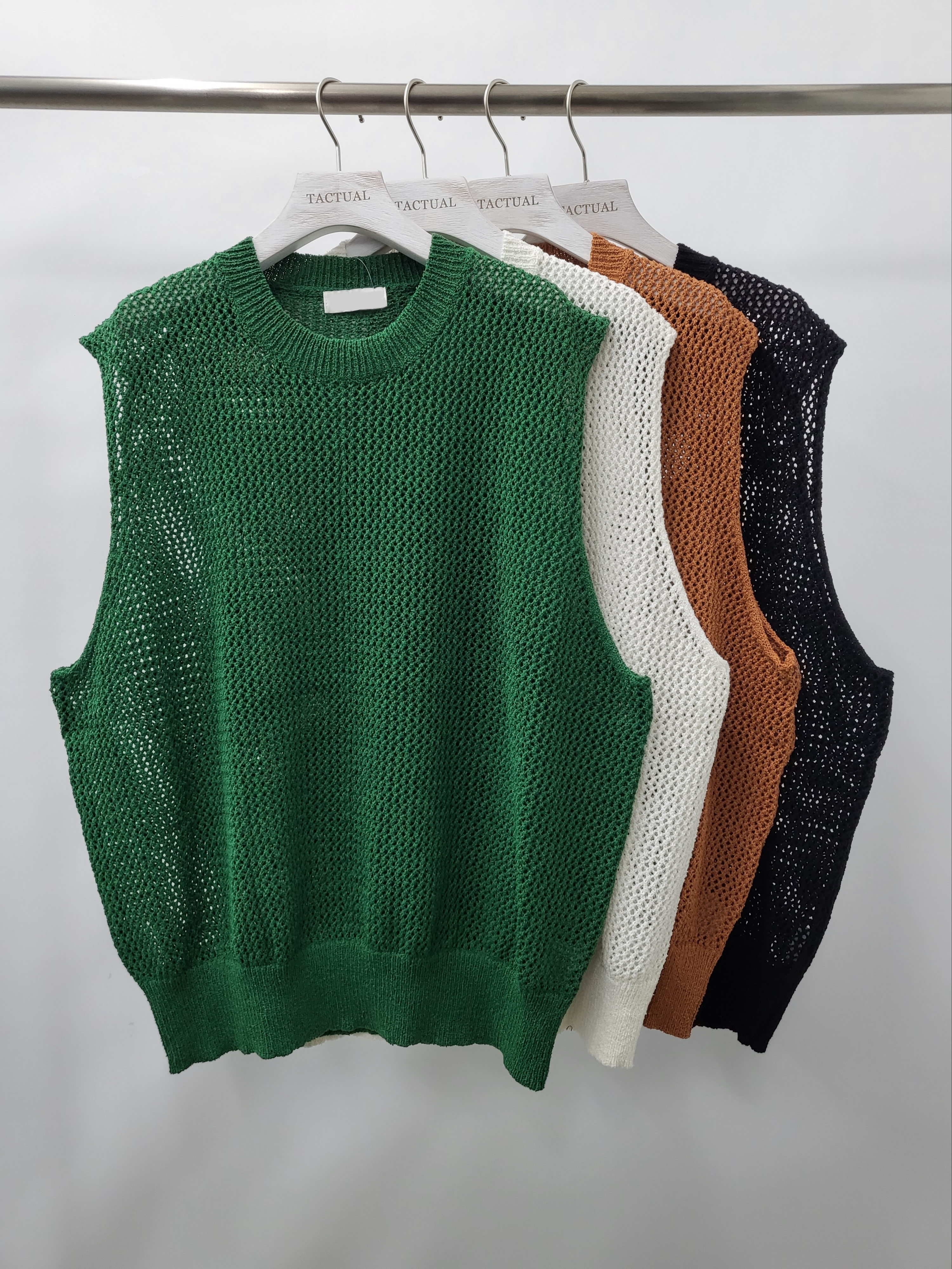 圓領網紋背心 V1023