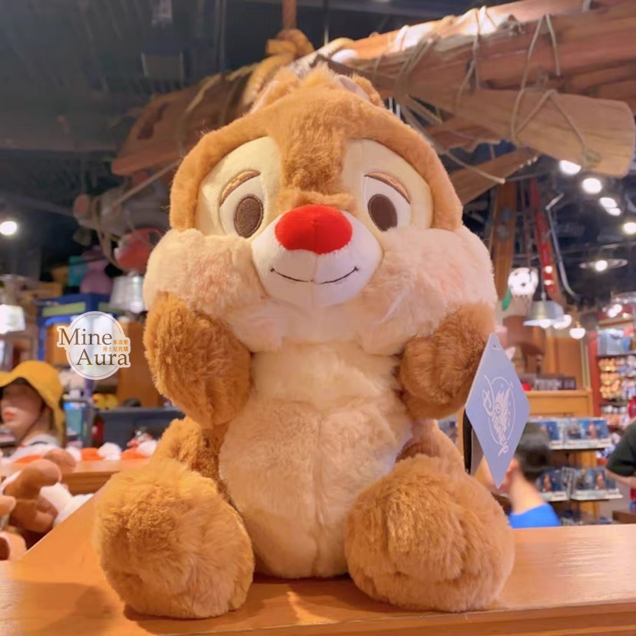 紅鼻 蒂蒂 Dale 托腮 臉紅紅 娃娃玩偶 奇奇蒂蒂 Chip 'n Dale -上海迪士尼樂園