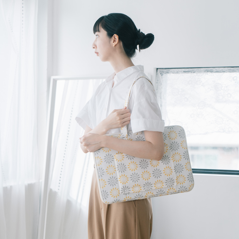 15.5吋筆電收納包-差旅款/烏秋圈圈/向陽花田/經典新色II(15、16吋筆電適用)