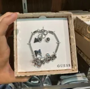 [S] GUESS G19381X21 EARRING & BRACELET SET,SILVER, 748838883968 (SGU393)