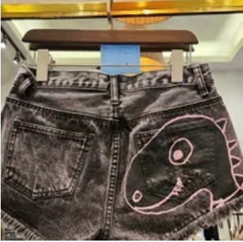 [S] VANILLAGATEGALA RUAY BLACK & PINK, BLACK DEMIN SHORT (SVG13)