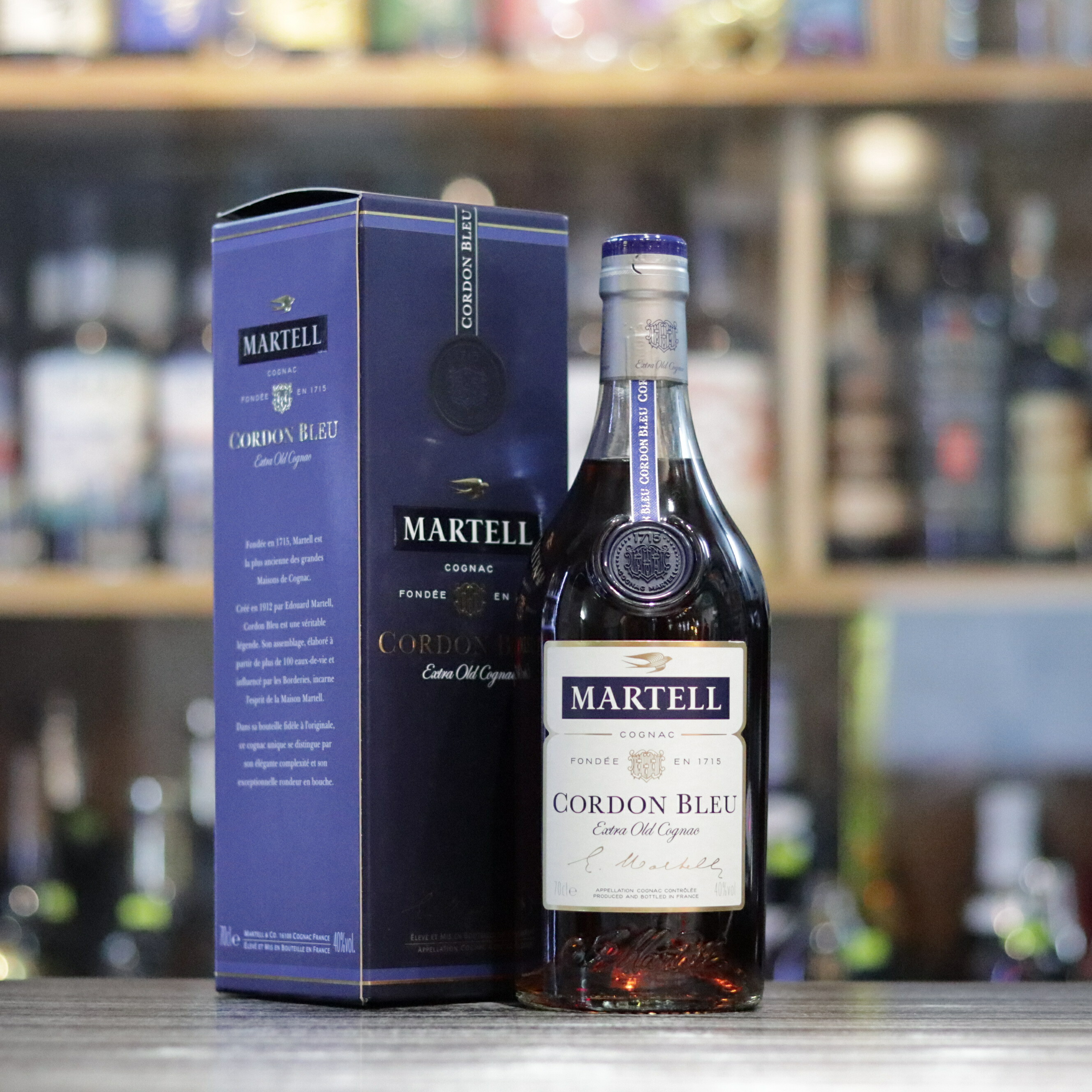 〈未開封〉古酒　MARTELL　CORDON BLEU 700ml 40% Martell Cordon Bleu Old Bottling - 70cl/40%