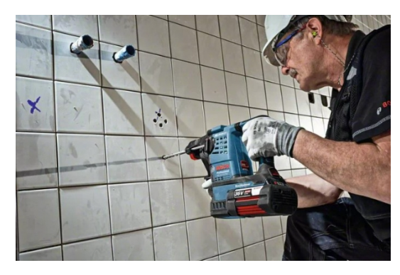 "BOSCH"(36V鋰電)充電式SDS-plus四坑油壓錘鑽(2X4.0AH電池)