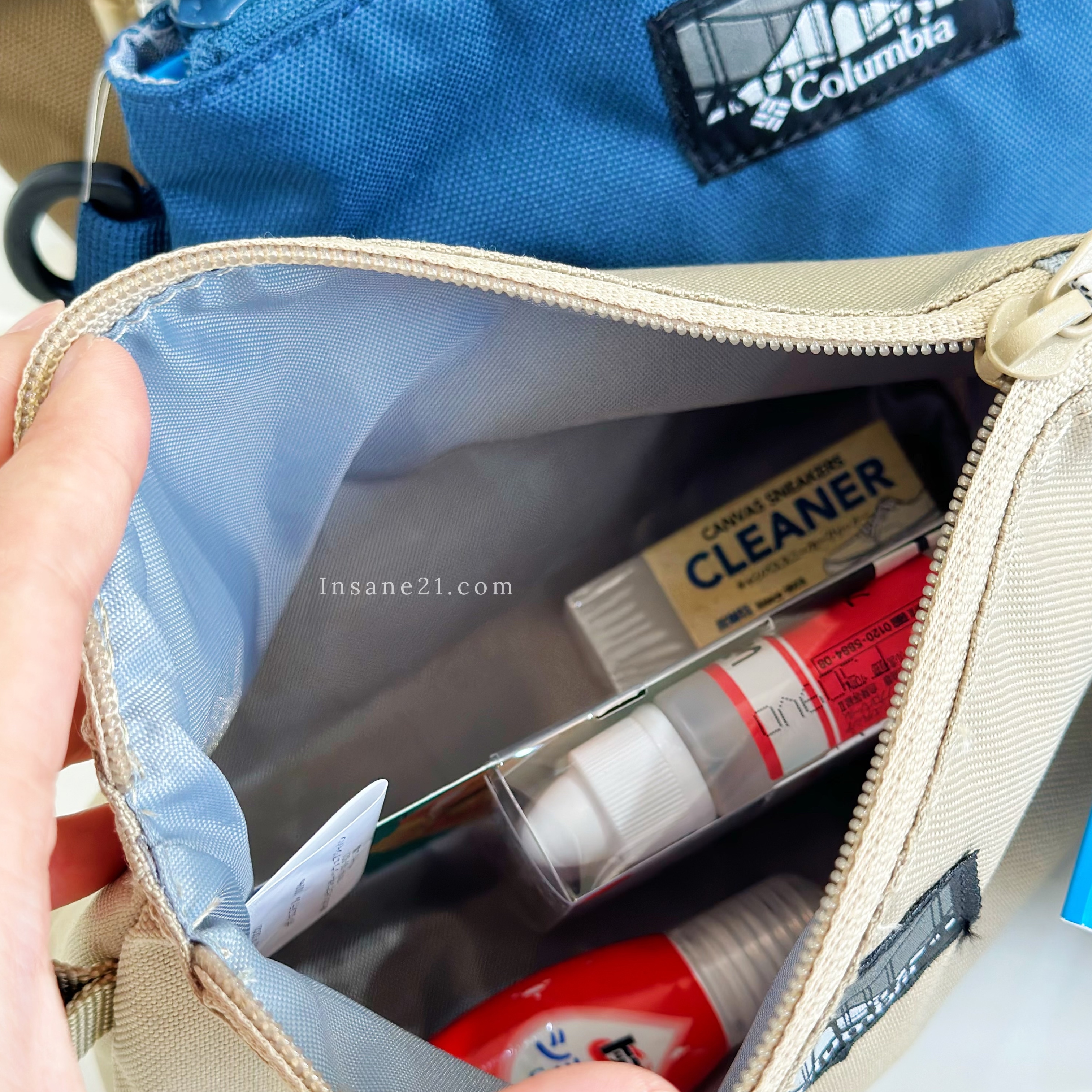 COLUMBIA 拉鍊 小方包 化妝包 旅行包 咖啡/卡其/黑 PU2321