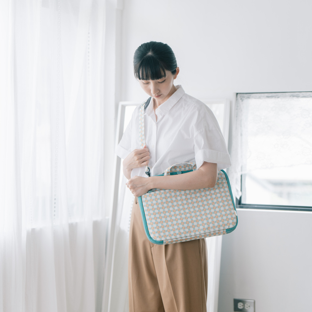 Laptop Case (Advanced)/Old Ceramic Tile/Hydrangea Orange