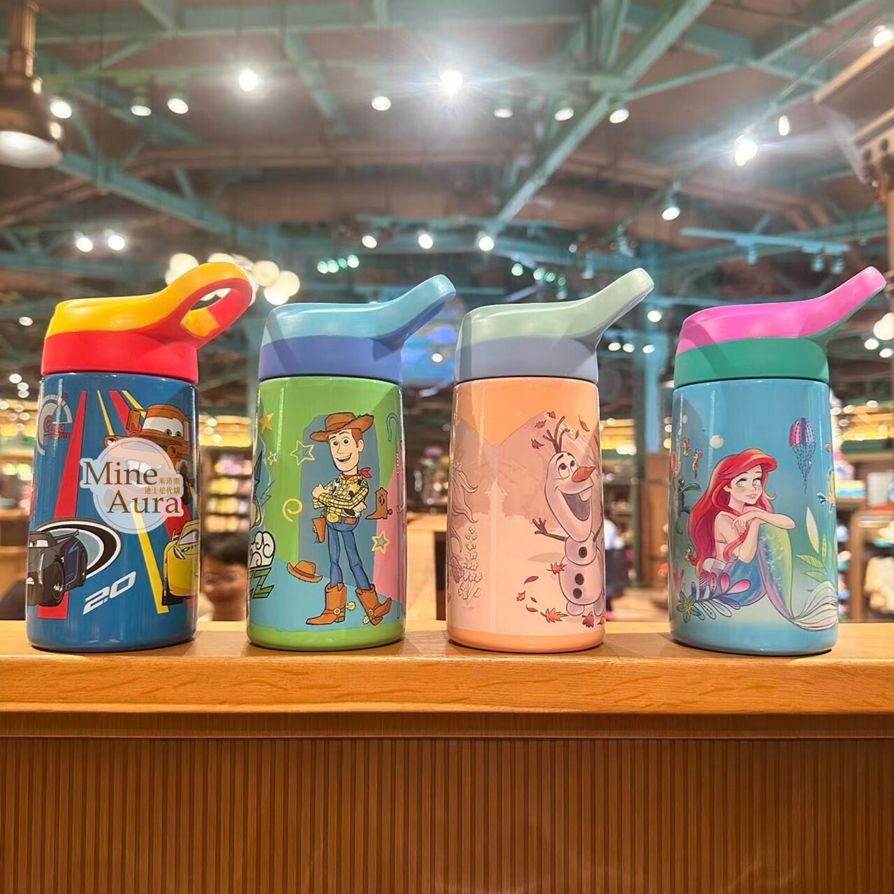 閃電麥坤 Lightning McQueen 角色集合圖案 雙色杯蓋 手提設計 吸管 隨行杯 水壺 汽車總動員 Cars -上海迪士尼樂園