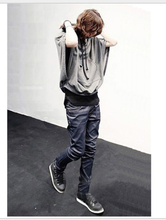 連肩-寬鬆連肩拼色五分袖帽T（2色）