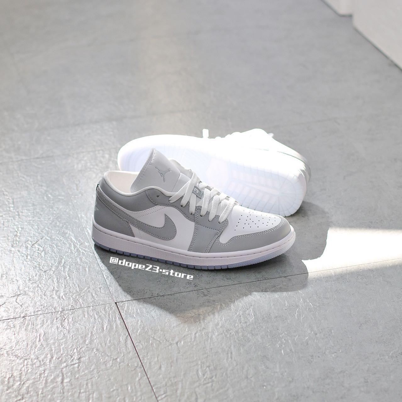 NIKE  Air Jordan 1 Low Wolf Grey （小DIOR） DC0774-105