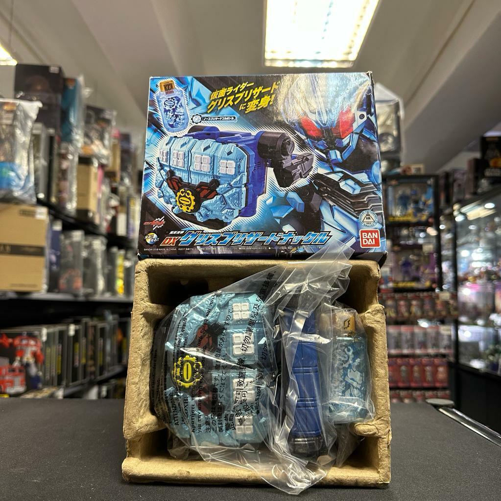 幪面超人-DX BUILD Grease Blizzard Knuckle 冰拳