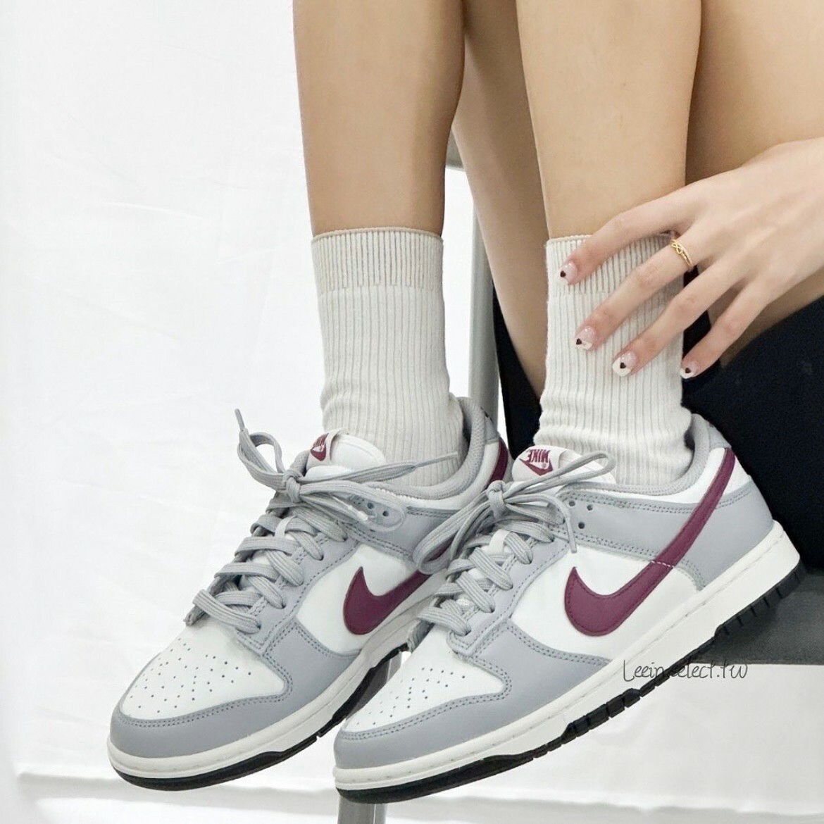 Nike Dunk Low Pale Ivory Redwood Wolf Grey 灰白酒紅
