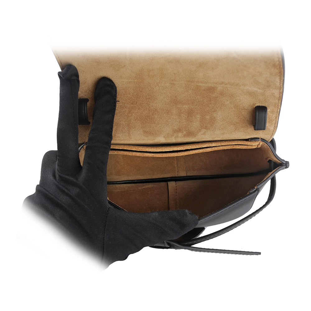 【LOEWE】Gate Mini 新款柔軟小牛皮緹花背帶馬鞍斜背/腰包(黑色) A650N46X13 1100