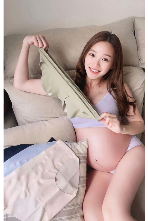 孕婦裝,哺乳衣,孕婦褲,孕婦短褲,孕婦褲推薦,孕婦裝推薦,韓國孕婦裝,哺乳衣推薦,哺乳內衣,愛戀,孕婦內褲,月子服,哺乳睡衣,孕婦裝品牌,孕婦內衣,網購孕婦裝推薦,孕婦裝哪裡買,哺乳衣哪裡買,棠棠媽咪,哈韓孕媽咪,mamaway,mamamia孕婦裝